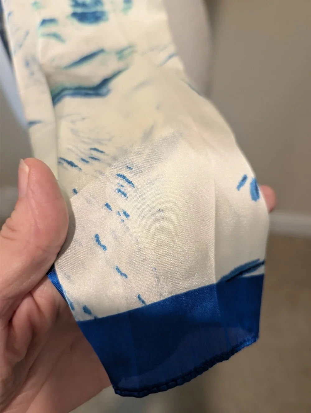 Elegant Blue and Ivory Marble Print Scarf -
